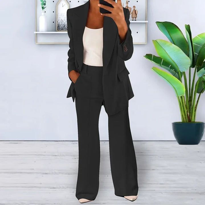 Damespak met wijde broek