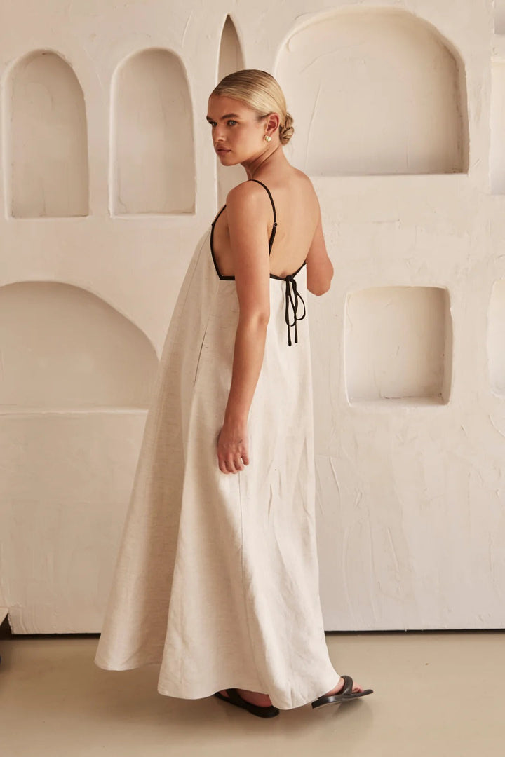 Maxi-jurk met Zwarte Biezen