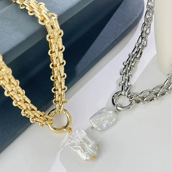 Barokke zoetwaterparelketting met gouden en zilveren ketting