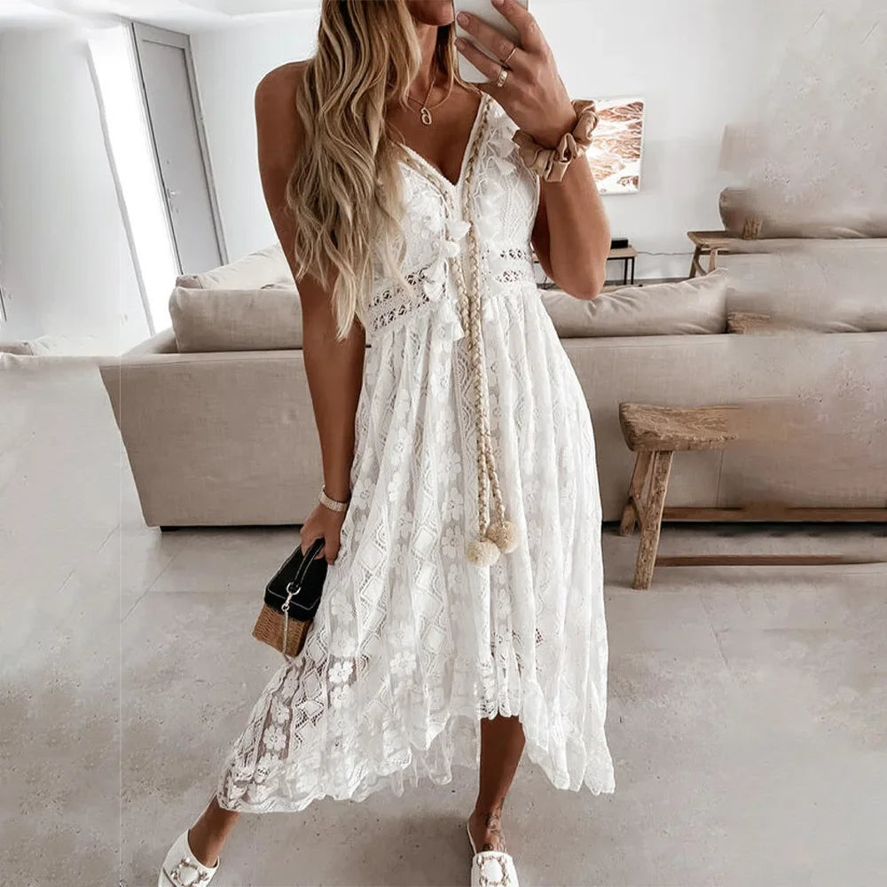 BreezeCharm – Boho-kanten jurk met strik en kwastjes