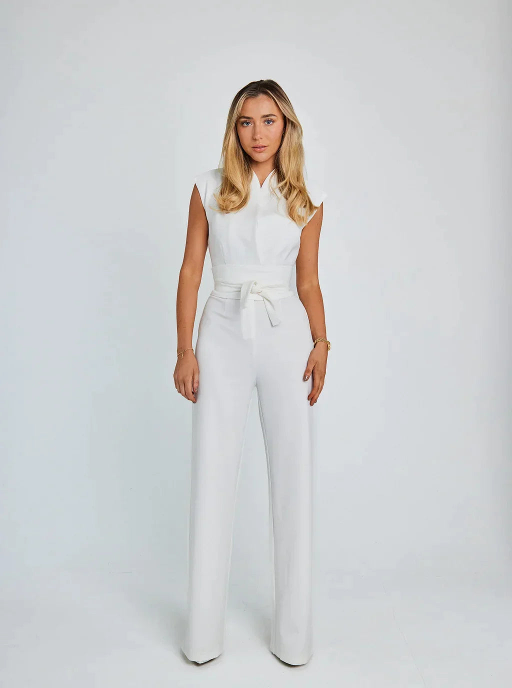 ANNABEL | MOUWLOZE JUMPSUIT MET WIJDE PIJPEN