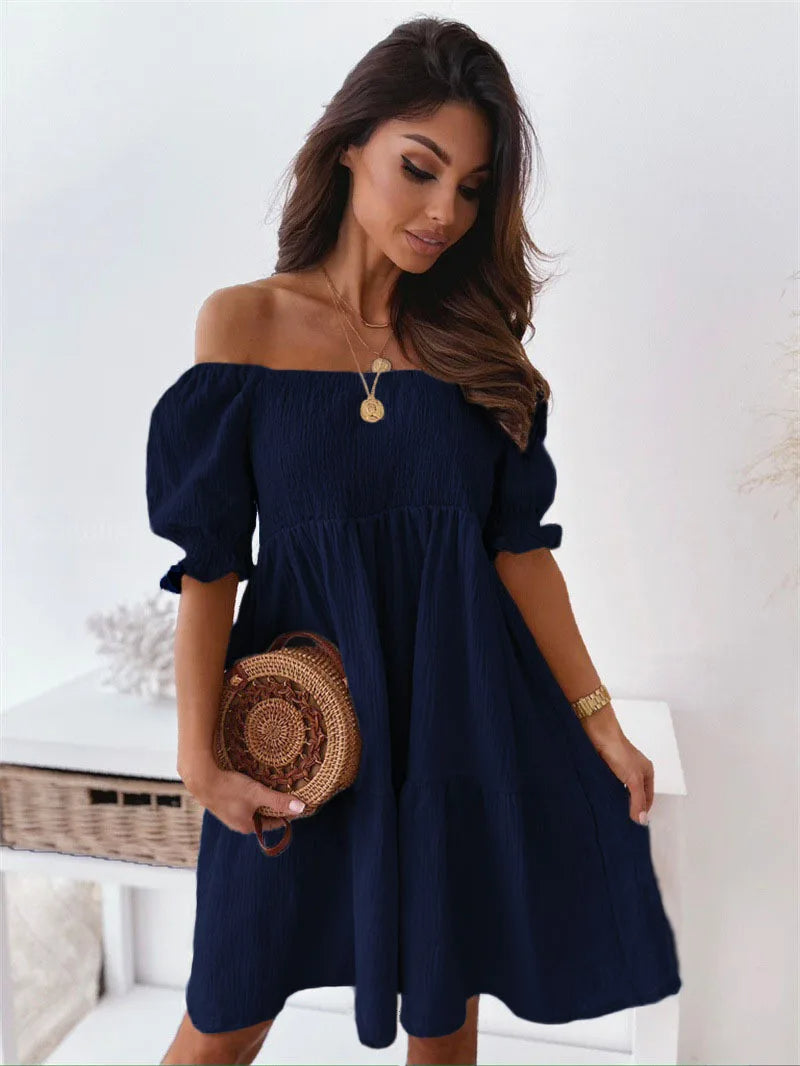 Elegante mini-jurk met één schouder voor de zomer