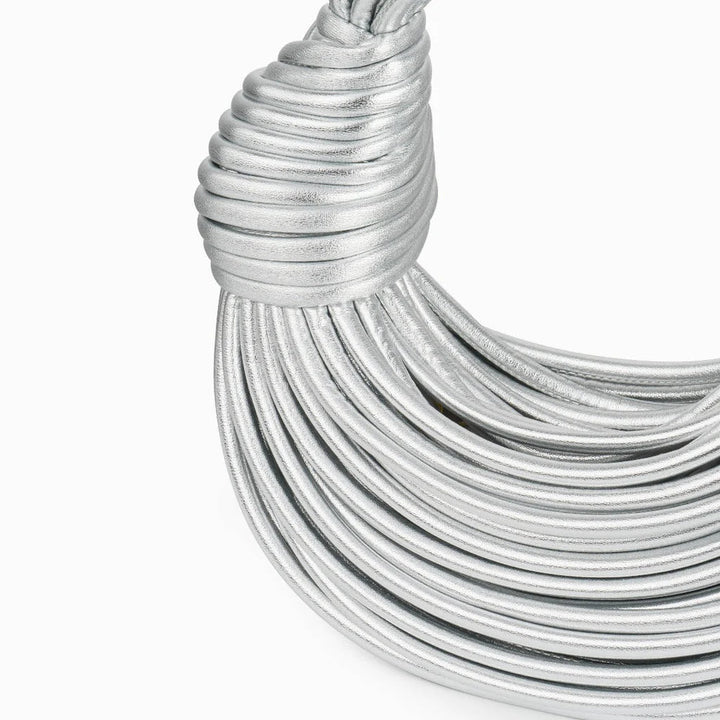 Geweven dameshandtas met knoopdetail