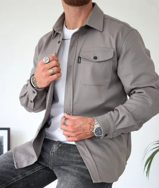 Herenoverhemd met lange mouwen en zakken, klassiek utility-model voor dagelijks gebruik