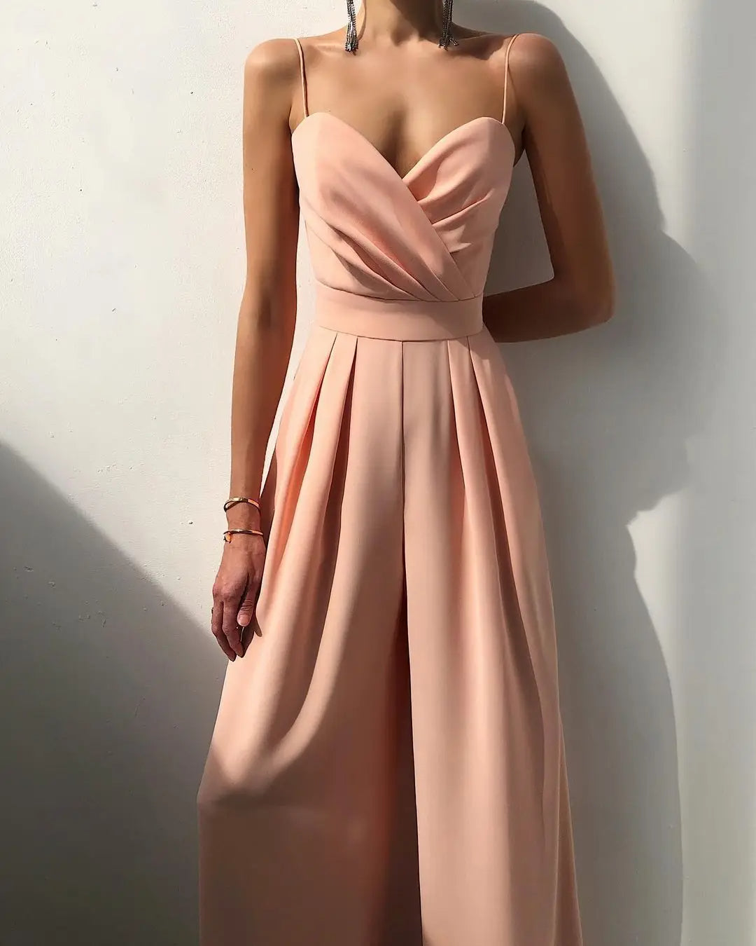 Mouwloze jumpsuit met hoge taille en wijde pijpen