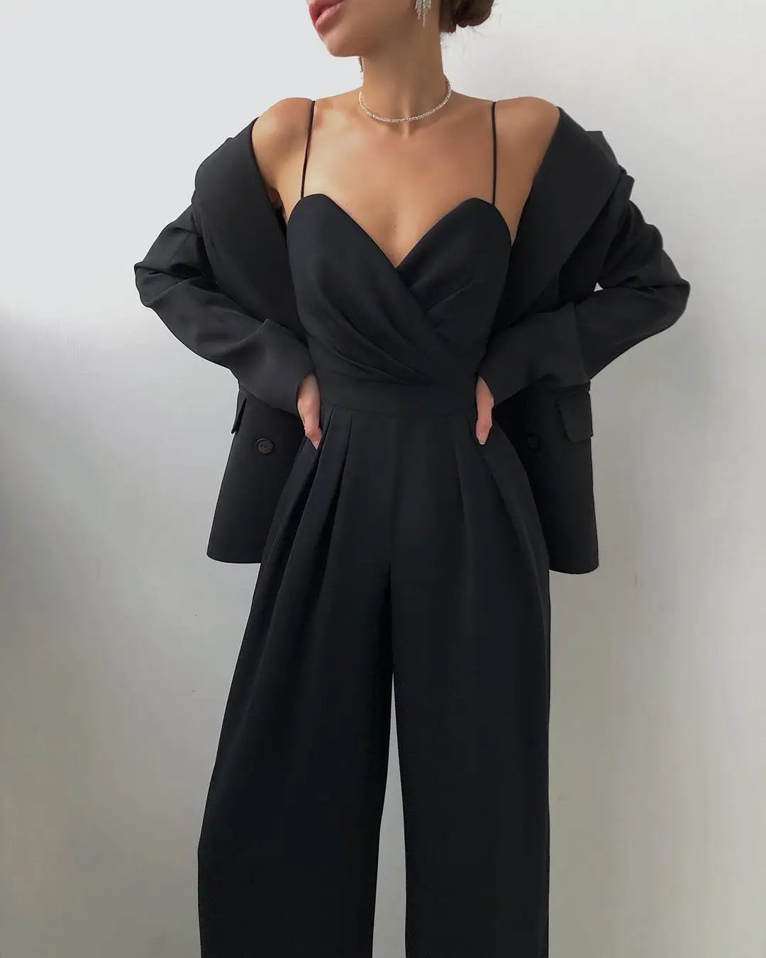 Mouwloze jumpsuit met hoge taille en wijde pijpen