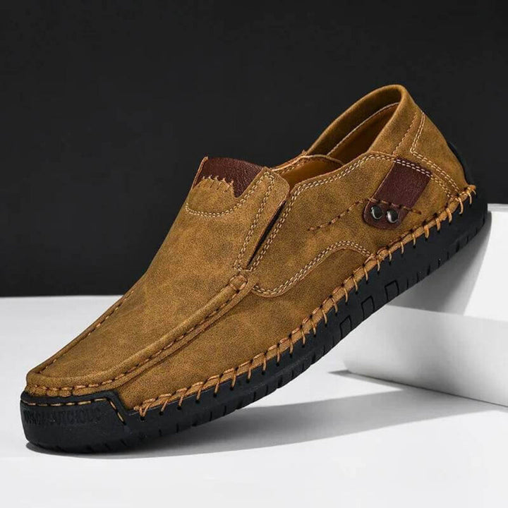Ontworpen voor evenwicht Slip-on schoenen met steun voor de voetboog