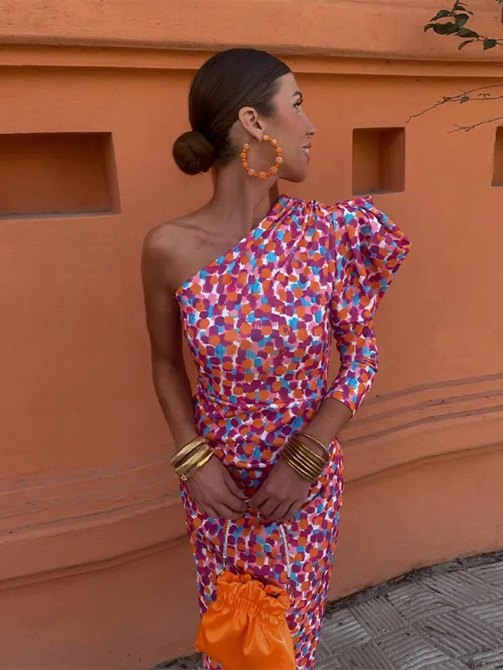 One-Shoulder Geplooide Midi Jurk