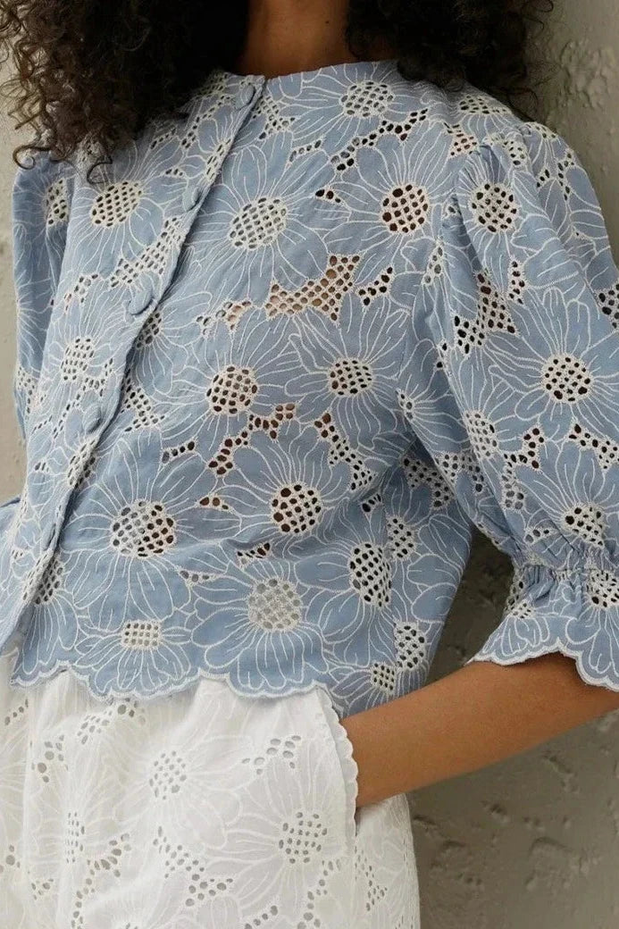 Broderie top met bloemenpatroon