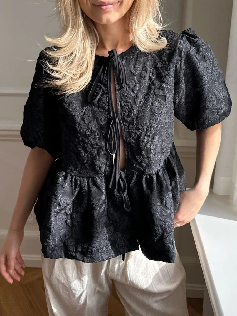 Romantische Blouse met Striksluiting