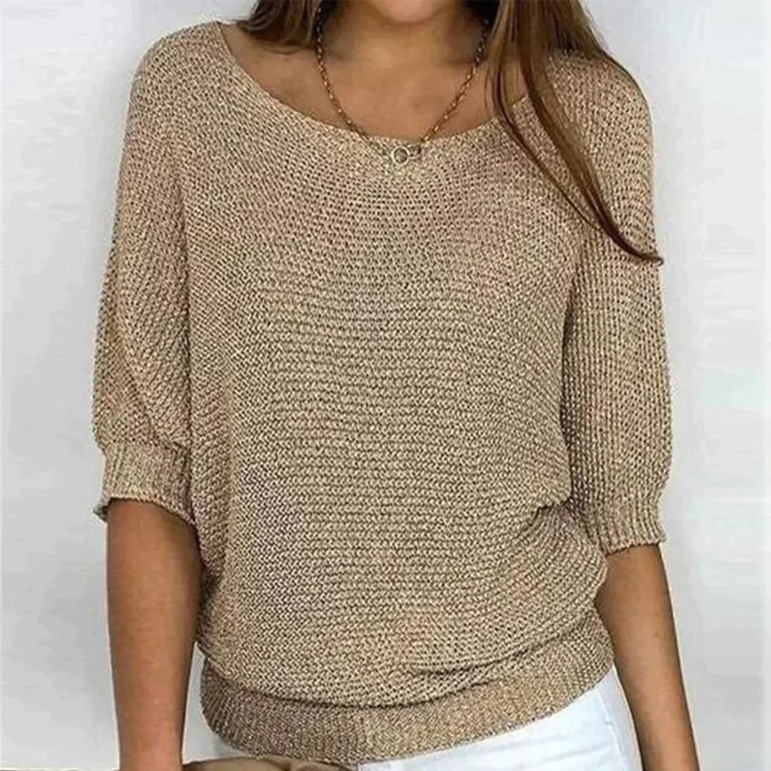 Stevige casual oversized trui voor dames. Gezellige eenvoud voor een moeiteloze alledaagse stijl.