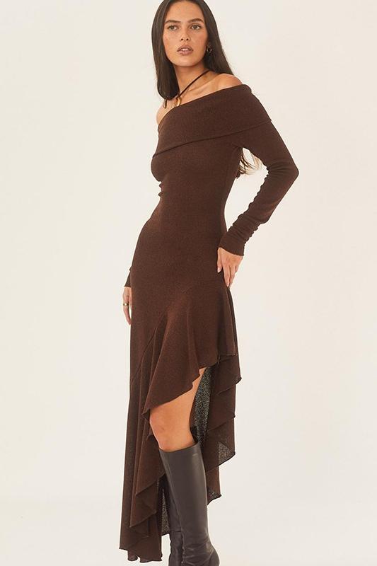 Asymmetrische Off-Shoulder Jurk