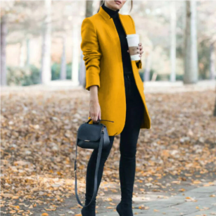 Winterjas met opstaande kraag voor dames - elegante overlaag met klassieke warmte